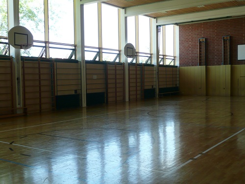 Grossansicht in neuem Fenster: Turnhalle